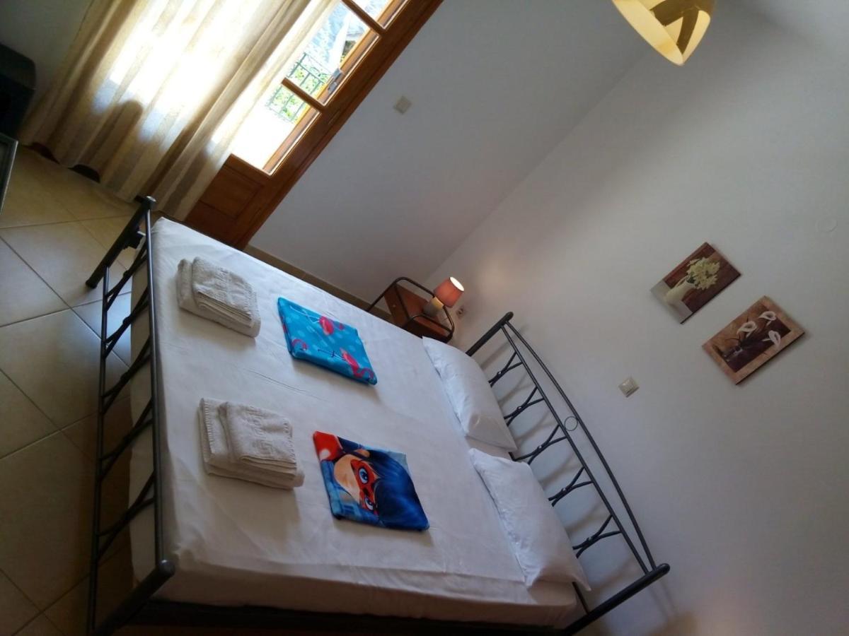 Apartament Delicatessen House Leonídion Zewnętrze zdjęcie